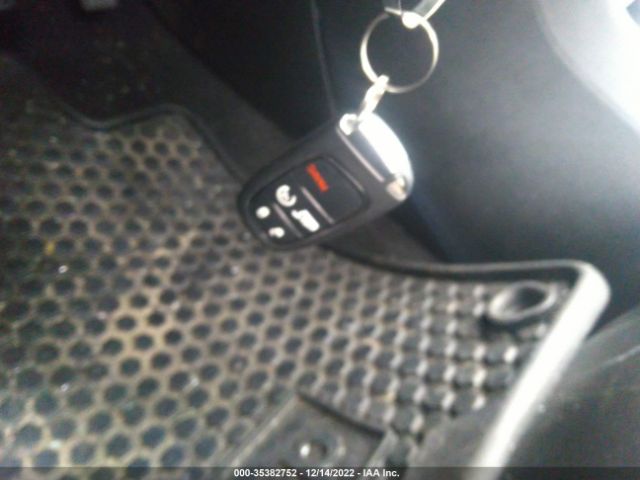 1C4PJMLB8KD450278 Jeep Cherokee Altitude