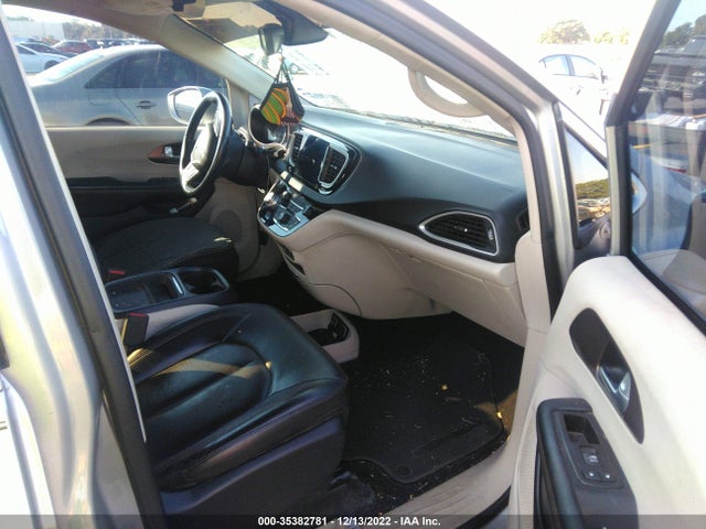 2C4RC1BG3HR583700 Chrysler Pacifica Touring-l