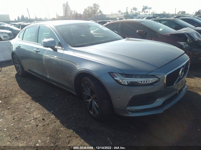 2018 Volvo S90, VIN: LVY992MK1JP025673