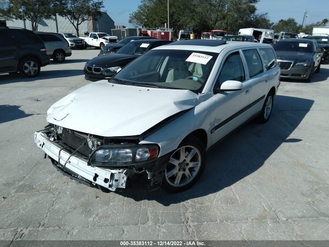 Volvo V70 2004 YV1SW61T642404492 Image 2