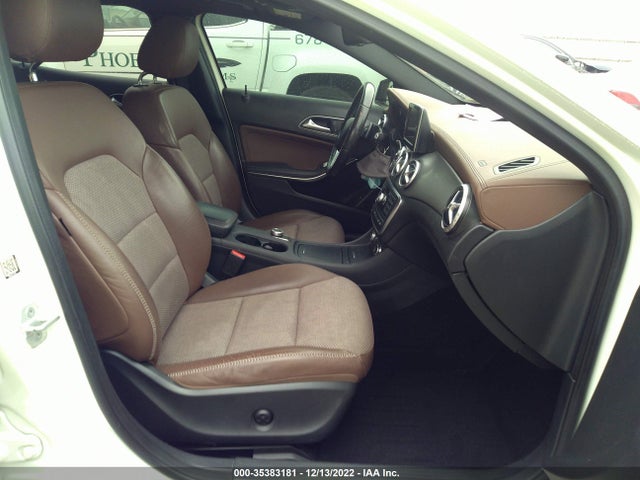 2015 Mercedes-Benz GLA-Class, VIN: WDCTG4GB3FJ038214