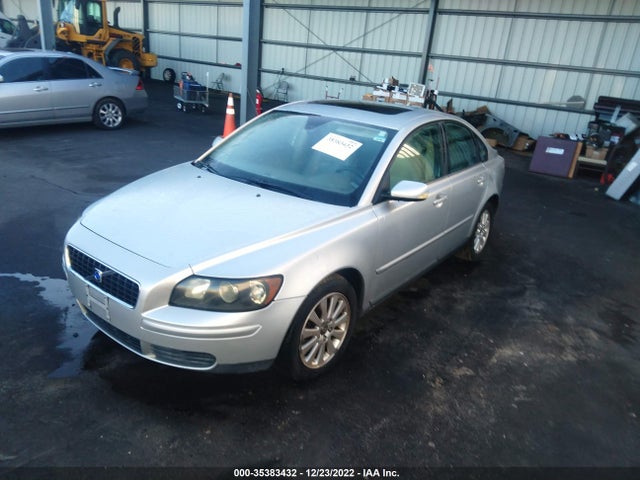 Volvo S40 2005 YV1MS382252053002 Image 2