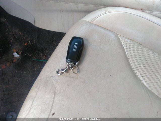 Lincoln MKC 2015 5LMCJ2A99FUJ24376 Image 3