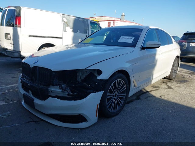 2019 BMW 5 Series, VIN: WBAJA9C56KB254667