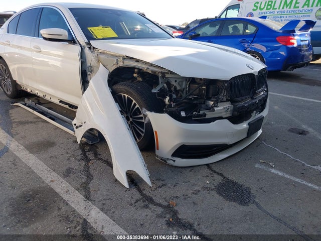 2019 BMW 5 Series, VIN: WBAJA9C56KB254667