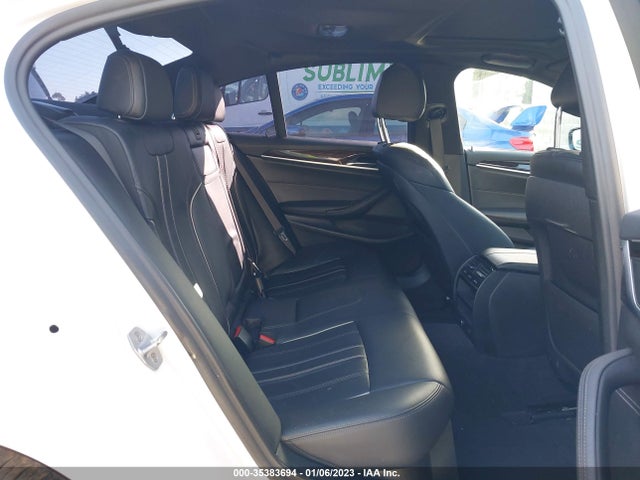 2019 BMW 5 Series, VIN: WBAJA9C56KB254667