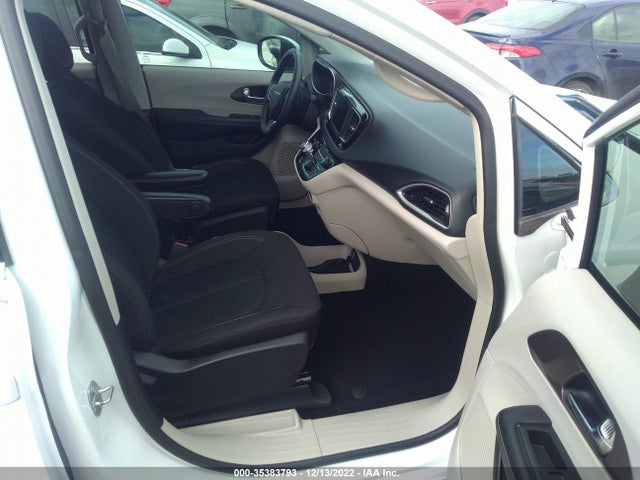 2020 Chrysler Voyager, VIN: 2C4RC1CG0LR129282