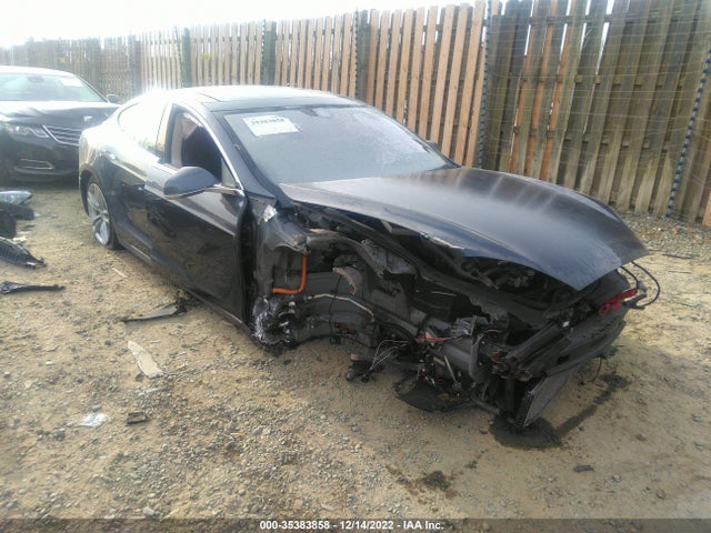 2015 Tesla Model S, VIN: 5YJSA1H10FFP69584