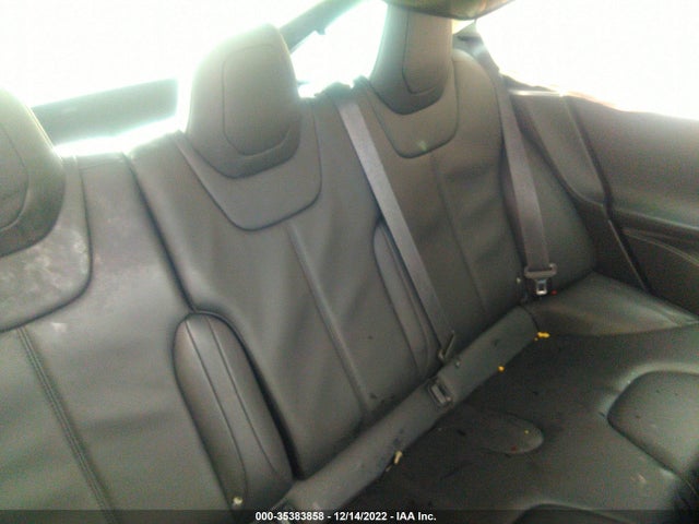 2015 Tesla Model S, VIN: 5YJSA1H10FFP69584
