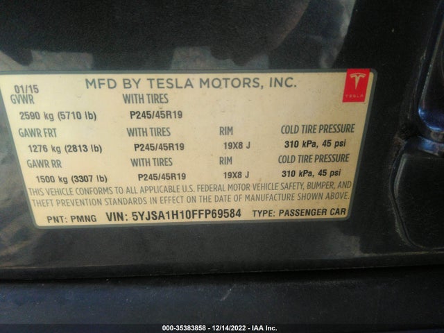 2015 Tesla Model S, VIN: 5YJSA1H10FFP69584