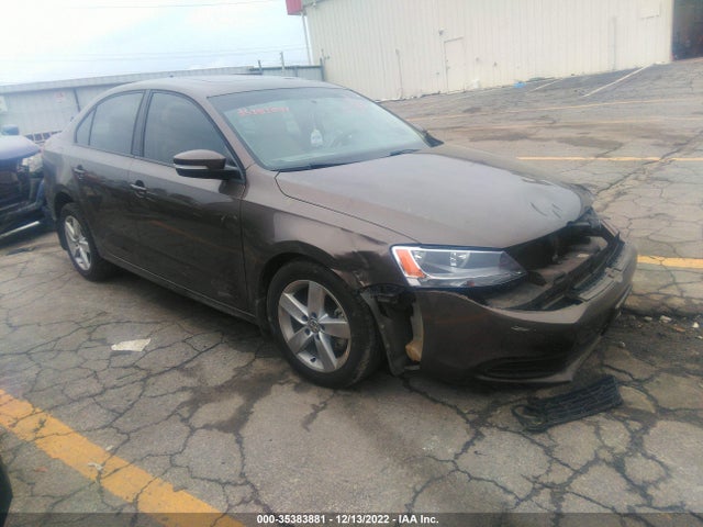 2012 3VWLL7AJ8CM384144 main image