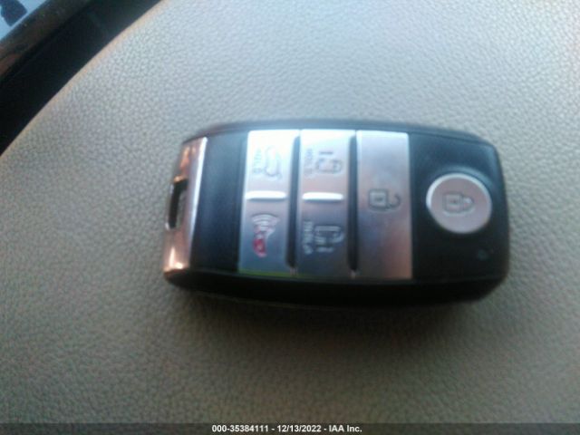 KNDME5C12G6125805 KIA Sedona Sx-l