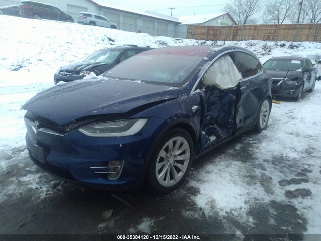 Tesla Model X 90d/75d/100d 2017 5YJXCBE28HF054669 Image 2