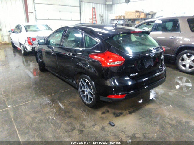 2018 Ford Focus, VIN: 1FADP3M22JL287132