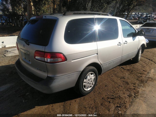 2002 TOYOTA SIENNA CE VIN: 4T3ZF19C22U478136