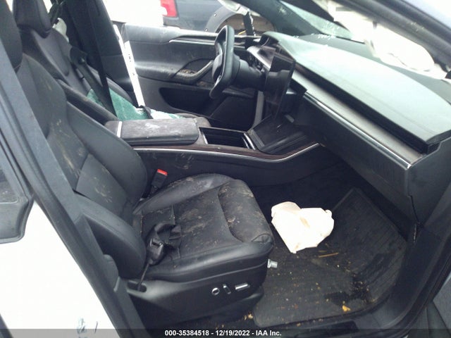 2022 Tesla Model X, VIN: 7SAXCAE51NF346330