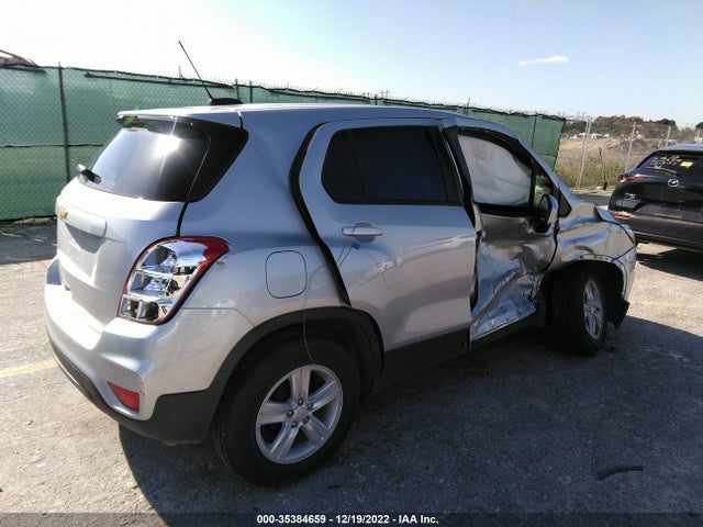 2022 Chevrolet Trax, VIN: KL7CJKSM7NB522316