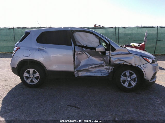 2022 Chevrolet Trax, VIN: KL7CJKSM7NB522316