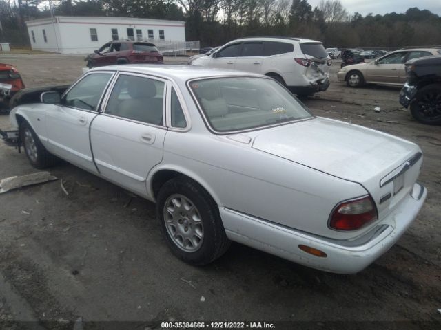 SAJDA14C6YLF07735 Jaguar XJ