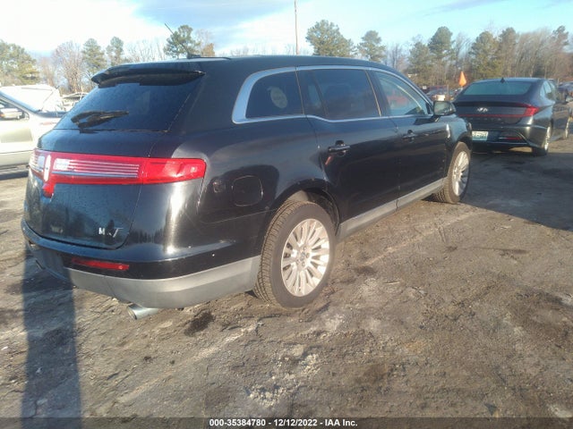 Lincoln MKT 2010 2LMHJ5FR3ABJ28039 Image 5
