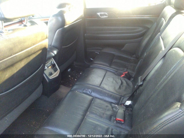 Lincoln MKT 2010 2LMHJ5FR3ABJ28039 Image 9