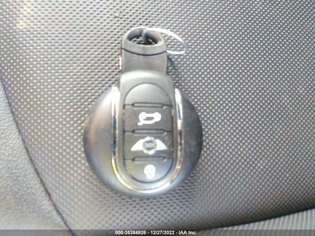 Mini Countryman Cooper 2018 WMZYV5C31J3E03527 Image 3