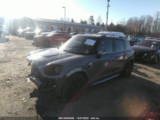 Mini Countryman Cooper 2018 WMZYV5C31J3E03527 Image 2