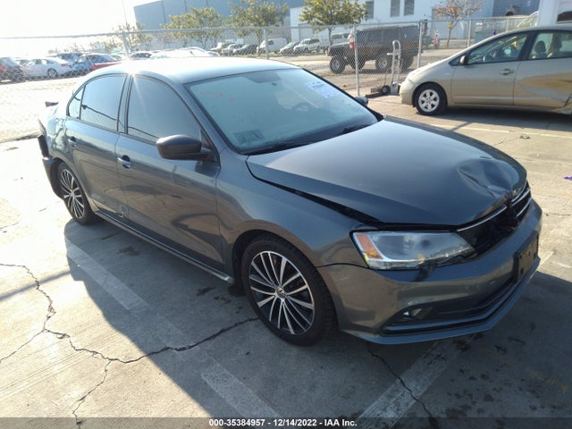 2016 Volkswagen Jetta, VIN: 3VWD17AJ8GM401461