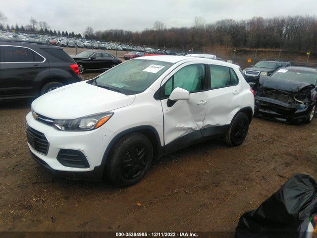 Chevrolet TRAX LS 2019 LSGCJKSB1KY011988 Image 2