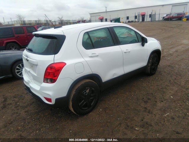 Chevrolet TRAX LS 2019 LSGCJKSB1KY011988 Image 4