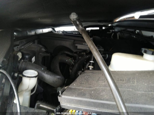 2016 Chevrolet Suburban, VIN: 1GNSCJKC2GR126967