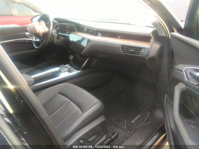 Audi E-tron Premium Plus 2019 WA1LAAGE0KB010563 Image 5