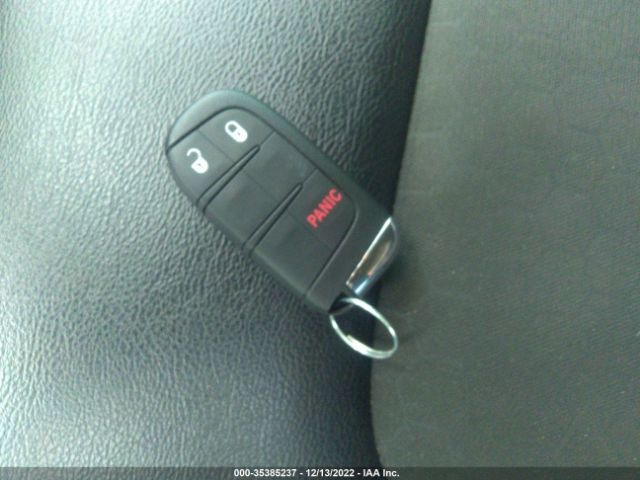 3C4NJCBB3KT612914 Jeep Compass Altitude