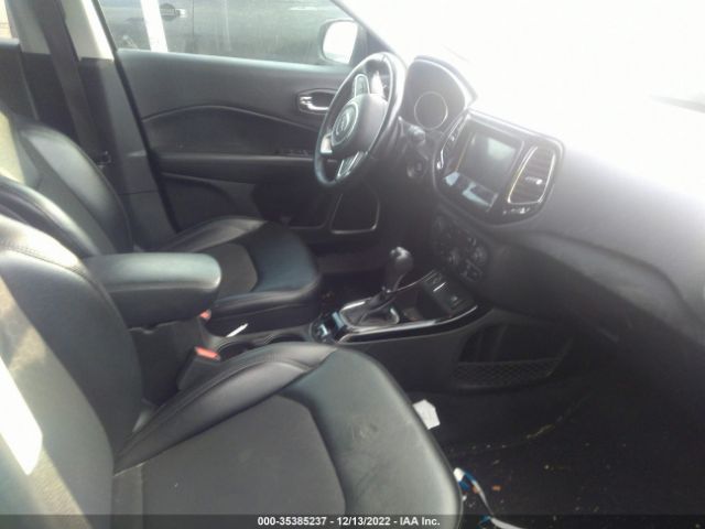 3C4NJCBB3KT612914 Jeep Compass Altitude