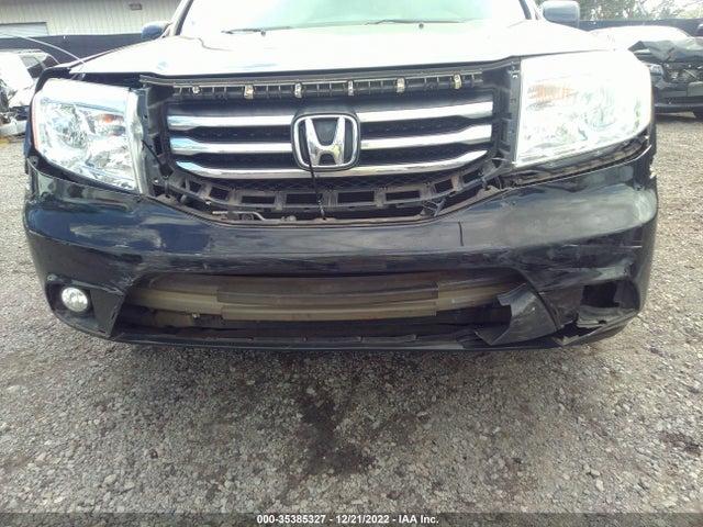 2014 HONDA PILOT EX VIN: 5FNYF4H44EB015545