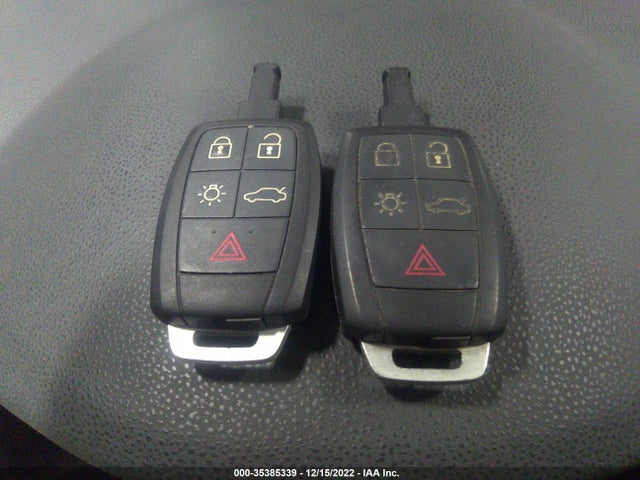 Volvo S40 2010 YV1390MS8A2490671 Image 3