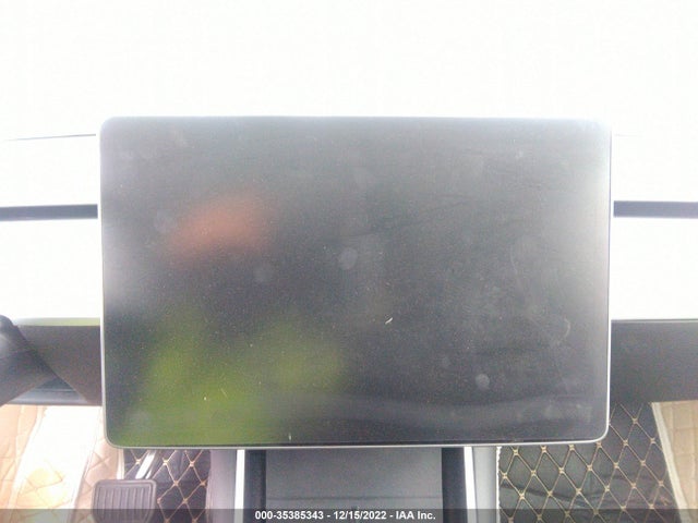 Tesla Model Y Long Range 2021 5YJYGDEE7MF084285 Image 10