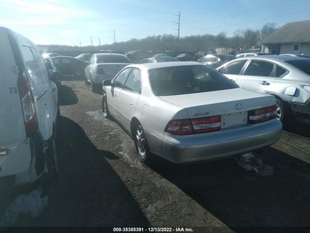 2001 LEXUS ES 300 VIN: JT8BF28GX10333441