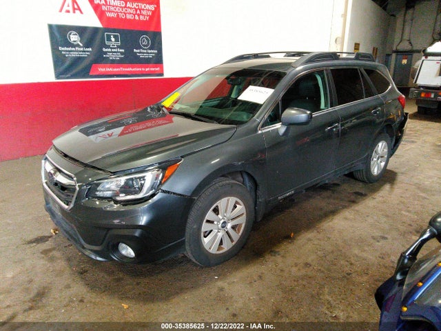 Subaru Outback Premium 2018 4S4BSACC7J3298797 Image 2