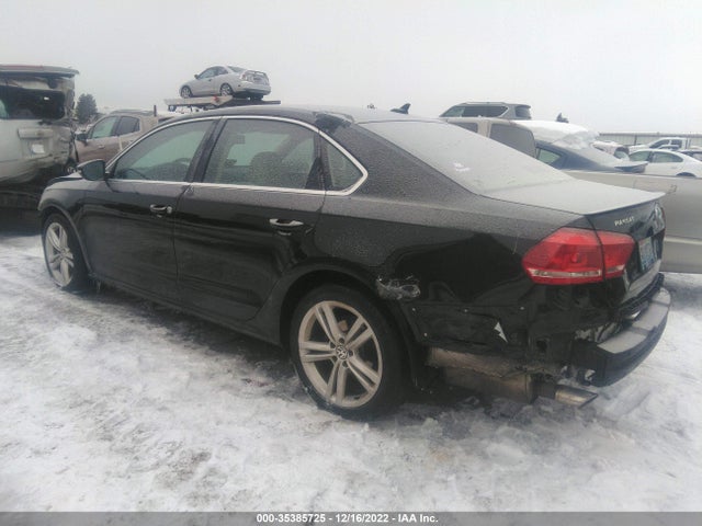 1VWBM7A3XCC082947 Volkswagen Passat Se W/sunroof & Nav