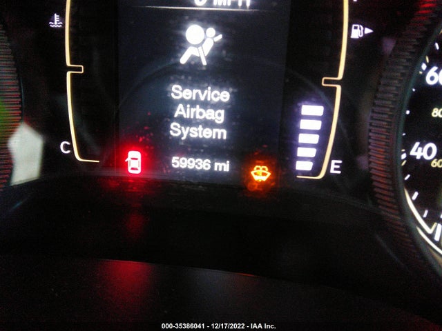 Jeep Cherokee Latitude Plus 2018 1C4PJLLB4JD573875 Image 9