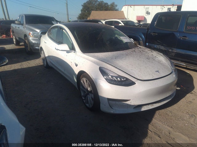 2018 5YJ3E1EA1JF126571 main image