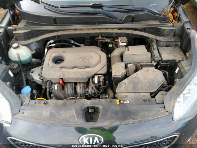 KNDPMCAC5J7446540 KIA Sportage Lx
