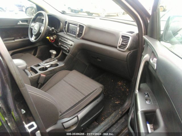 KNDPMCAC5J7446540 KIA Sportage Lx