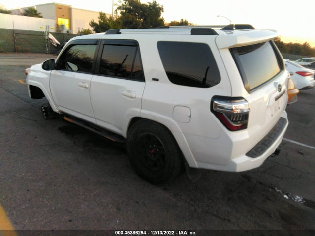 2020 Toyota 4Runner, VIN: JTEBU5JR3L5771577