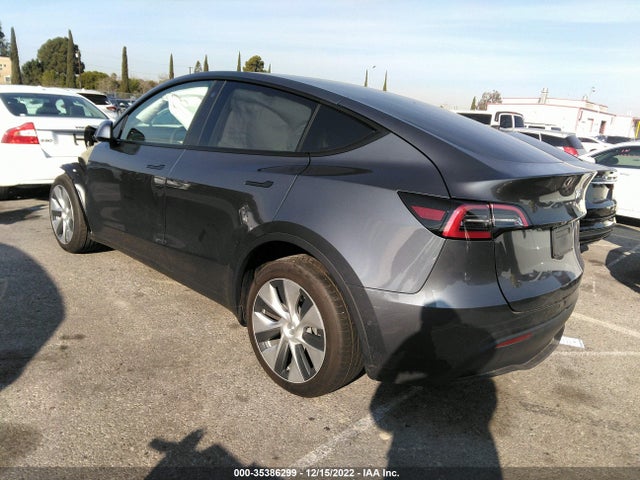 Tesla Model Y 2022 7SAYGDEE1NF555545 Image 3
