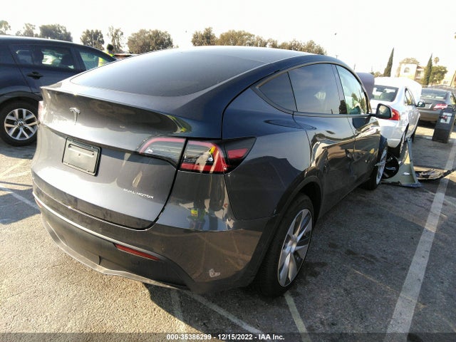 Tesla Model Y 2022 7SAYGDEE1NF555545 Image 4