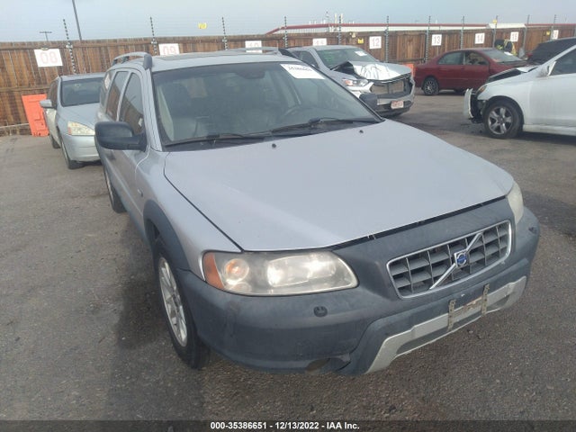 2005 VOLVO XC70 VIN: YV1SZ592651201249