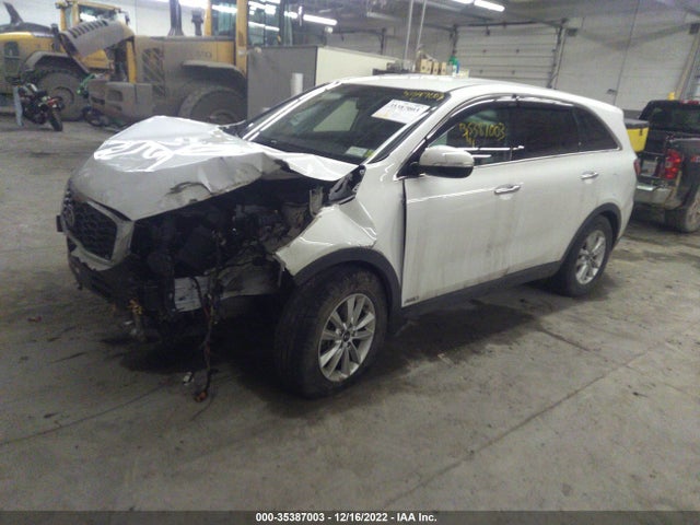 2019 Kia Sorento, VIN: 5XYPGDA39KG529986