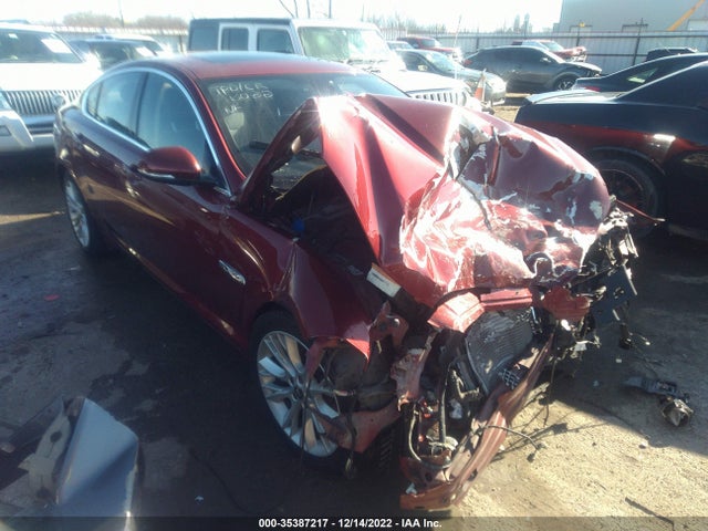 2013 JAGUAR XF SAJWA0E73D8S93527 Photo 0